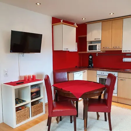 Strasser Angelika Apartmán *