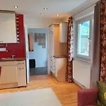 Strasser Angelika Apartmán *