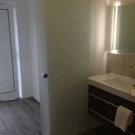 Daire Strasser Angelika